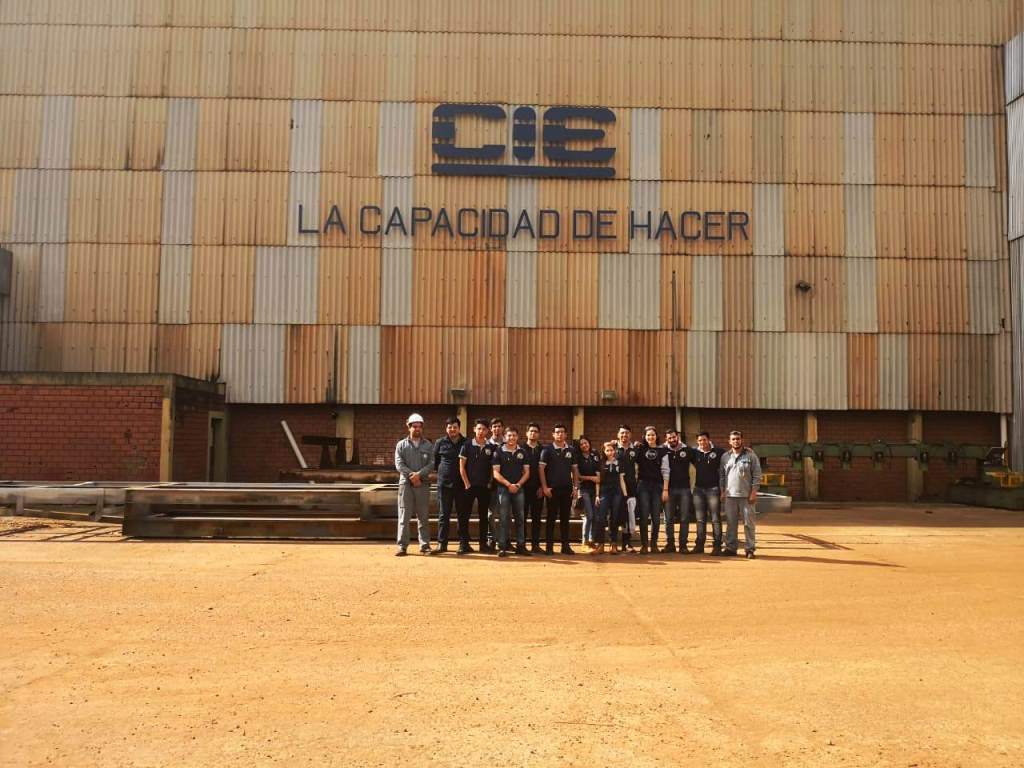 Visita técnica de los alumnos del 4to año de Ing. Electromecánica